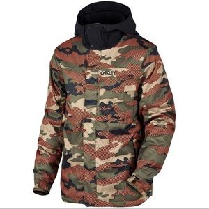 Oakley Men’s Snowboarding Jacket